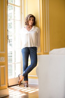 Hilary Farr feet photo 1