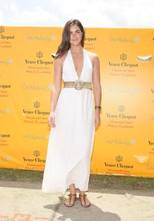 Hilary Rhoda feet photo thumbnail