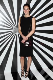 Hilary Rhoda feet photo thumbnail