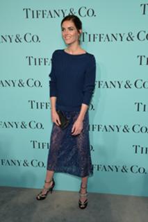 Hilary Rhoda feet photo thumbnail