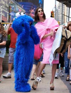 Hilary Rhoda feet photo thumbnail