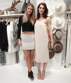 Hilary Rhoda feet photo thumbnail