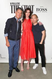 Hilary Rhoda feet photo thumbnail