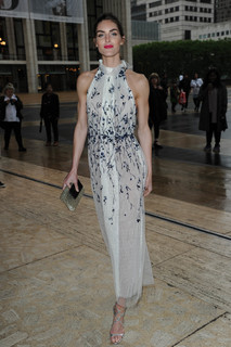 Hilary Rhoda feet photo thumbnail