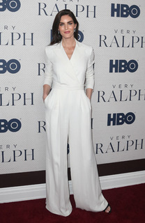 Hilary Rhoda feet photo thumbnail