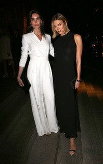 Hilary Rhoda feet photo thumbnail