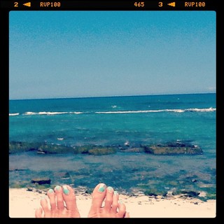 Hilary Shepard feet photo 15