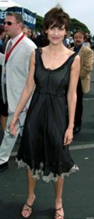 Hilary Swank feet photo thumbnail