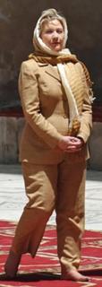 Hillary Clinton feet photo thumbnail