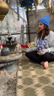 Himanshi Khurana feet photo thumbnail