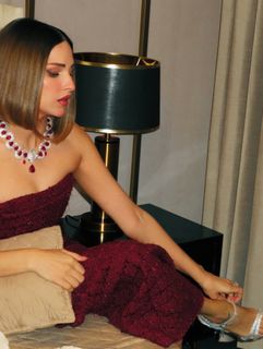 Himanshi Khurana feet photo 6
