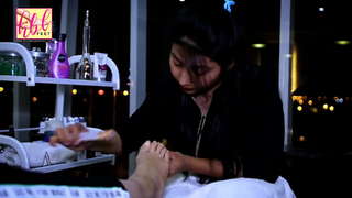 Hina Altaf feet photo 14