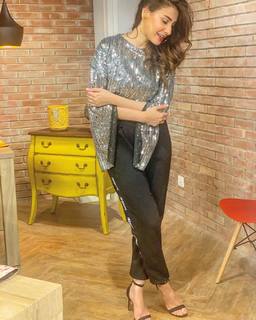 Hina Altaf feet photo 1