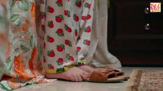 Hina Altaf feet photo 15