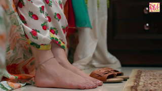 Hina Altaf feet photo 14
