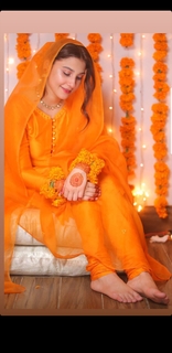 Hina Altaf feet photo 16