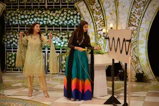 Hina Altaf feet photo 13