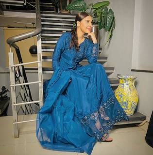 Hina Altaf feet photo 16
