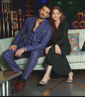 Hina Altaf feet photo 12