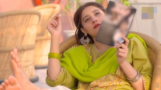 Hina Altaf feet photo 2