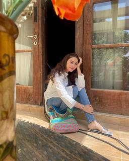 Hina Altaf feet photo 7
