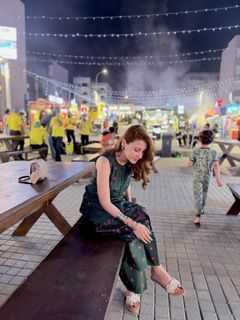 Hina Altaf feet photo 3