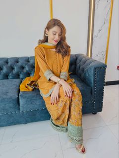Hina Altaf feet photo 16