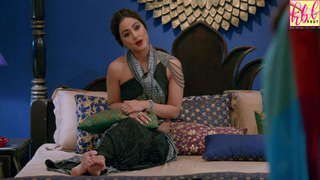 Hina Khan feet photo thumbnail