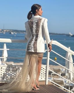 Hina Khan feet photo thumbnail