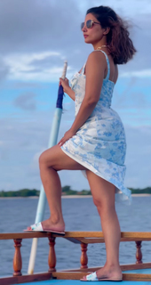 Hina Khan feet photo thumbnail