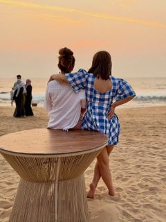 Hina Khan feet photo 11