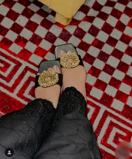 Hina Tariq feet photo 14