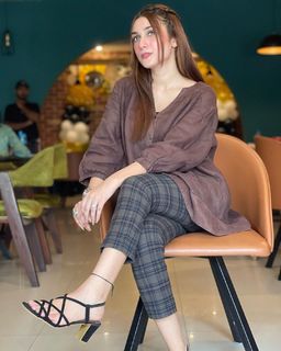 Hina Tariq feet photo 12