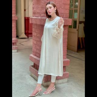 Hina Tariq feet photo 15