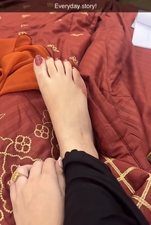 Hina Tariq feet photo 18