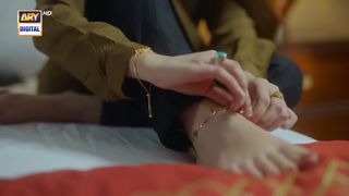 Hina Tariq feet photo 4