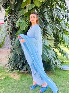 Hina Tariq feet photo 6