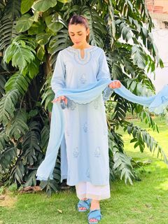 Hina Tariq feet photo 5