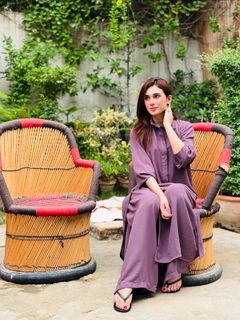 Hina Tariq feet photo 5