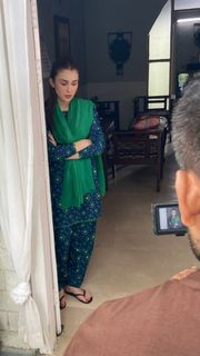 Hina Tariq feet photo 4
