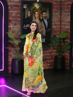 Hina Tariq feet photo 1