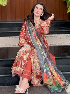 Hina Tariq feet photo 15
