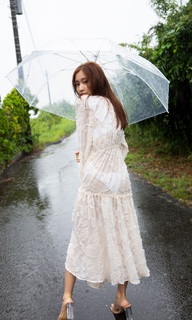 Hinako Sano feet photo 2