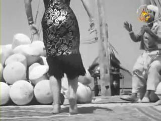 Hind Rostom feet photo 1