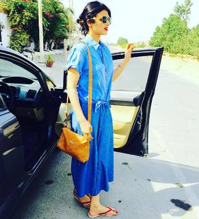 Hira Salman feet photo 6