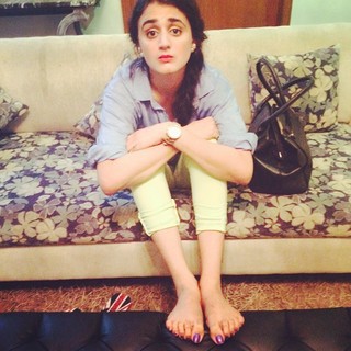 Hira Salman feet photo 20