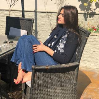 Hira Salman feet photo 15