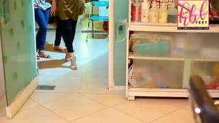 Hira Salman feet photo 4