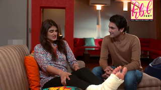 Hira Salman feet photo 8