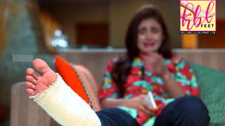 Hira Salman feet photo 5